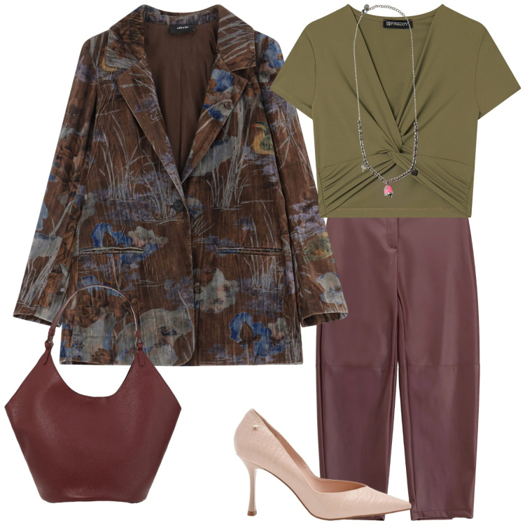 Outfit donna - San Valentino. Stile Casual chic per Serata fuori. Abbinamento con pantaloni, borse a spalla, blazer, décolleté, t-shirt, ciondoli.