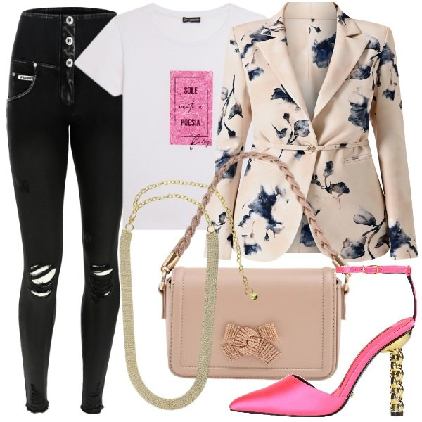 Outfit donna - Shopping in Rosa. Stile Trendy per Tutti i giorni. Abbinamento con décolleté, cinture, blazer, pochette, jeans strappati, t-shirt.