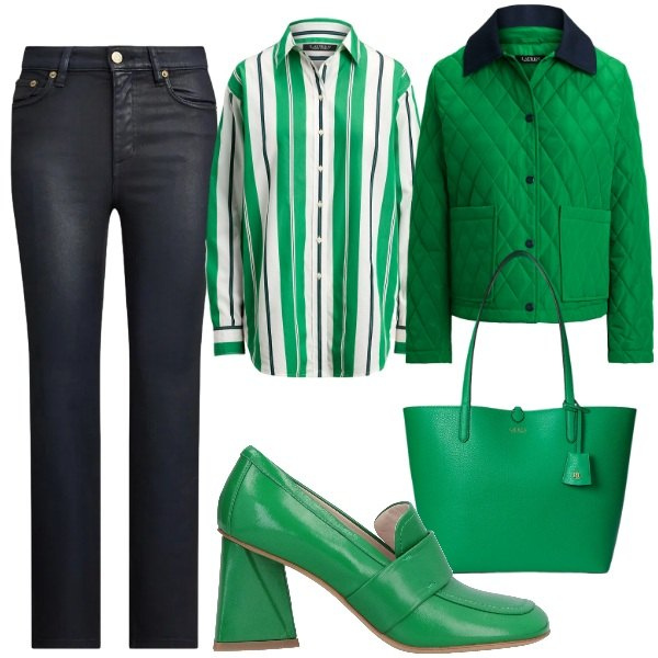 Outfit donna - Jeans in ufficio - @laurafo. Stile Trendy per Ufficio. Abbinamento con mocassini, jeans dritti, giacche, camicie, borse tote.