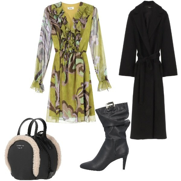 Outfit donna - Total look #2340340. Stile Glamour per Serata fuori. Abbinamento con zaini, stivali, vestiti, cappotti.