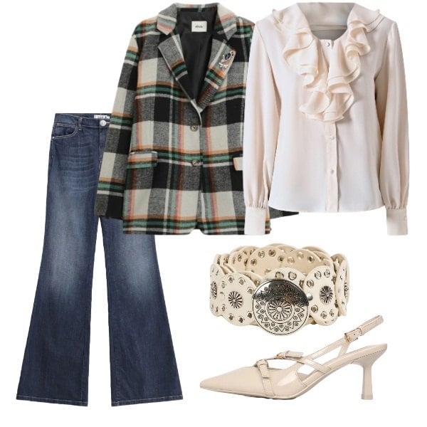 Outfit donna - mix and match. Stile Urban per Tutti i giorni. Abbinamento con décolleté, cinture, jeans a zampa, blazer, bluse.