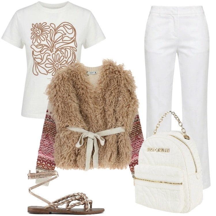 Outfit donna - Total look #2360441. Stile Boho per Mare. Abbinamento con zaini, pantaloni, maglieria, t-shirt, sandali.