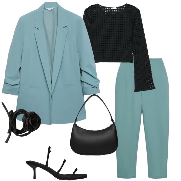 Outfit donna - Il completo Terranova. Stile Chic per Serata fuori. Abbinamento con collane, blazer, pantaloni chino, borse a tracolla, maglieria, sandali col tacco.