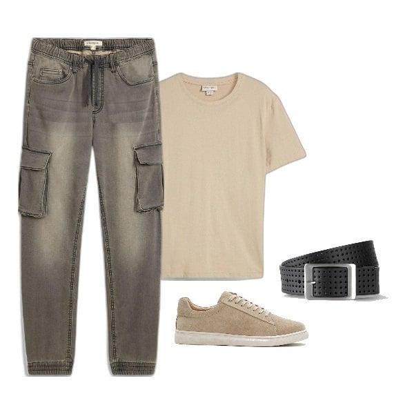 Outfit homme - Man. Style Tendance pour Tous les jours. Assortir avec ceintures, t-shirts, jean déchiré, sneakers.