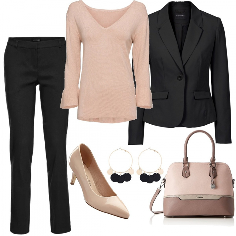 Outfit donna - Pantalone e giacca. Stile Bon Ton per Ufficio. Abbinamento con blazer, pantaloni, pullover con volant e scollo beige e corda, décolleté, orecchini, borsa a mano rosa.
