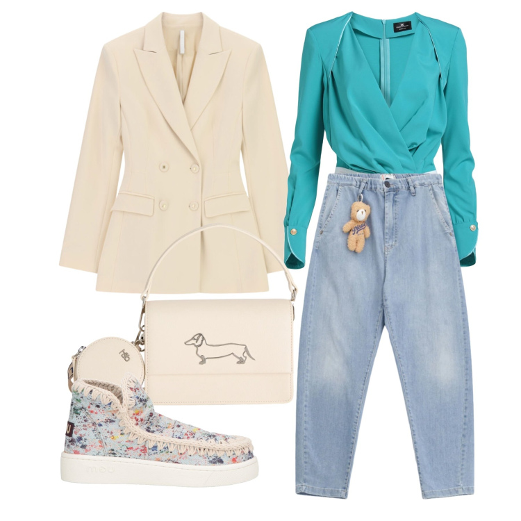 Outfit donna - Aprile. Stile Trendy per Tutti i giorni. Abbinamento con body, stivaletti, blazer, jeans, borse a tracolla.