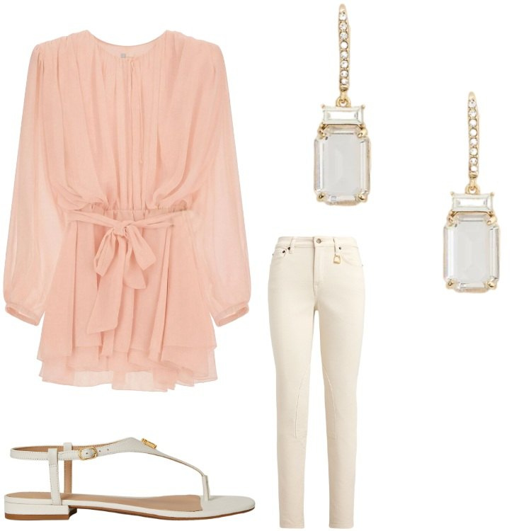 Outfit donna - Semplice. Stile Casual per Tutti i giorni. Abbinamento con vestiti corti, sandali in pelle, jeans skinny, orecchini.