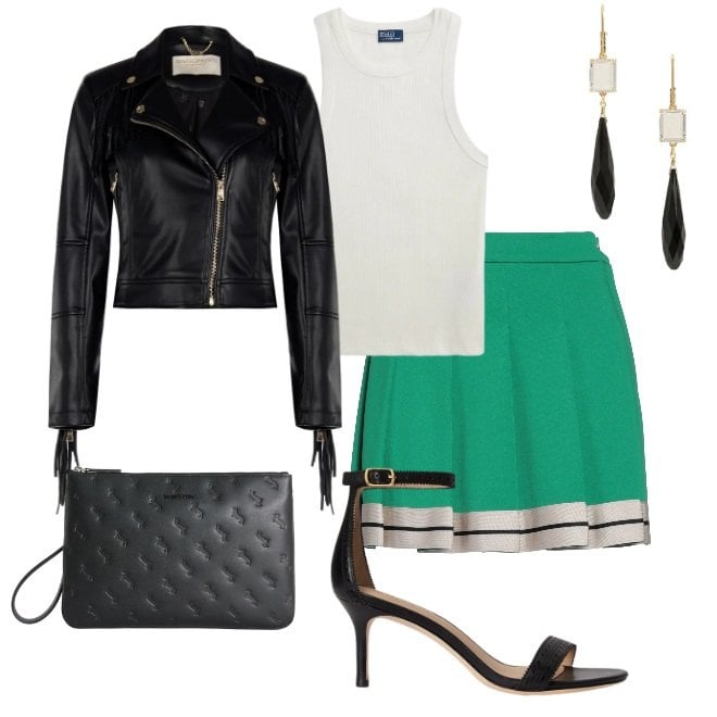 Outfit donna - Gonna pieghe verde. Stile Sexy per Serata fuori. Abbinamento con minigonne, anelli, giacche, orecchini, canottiere, sandali in pelle.