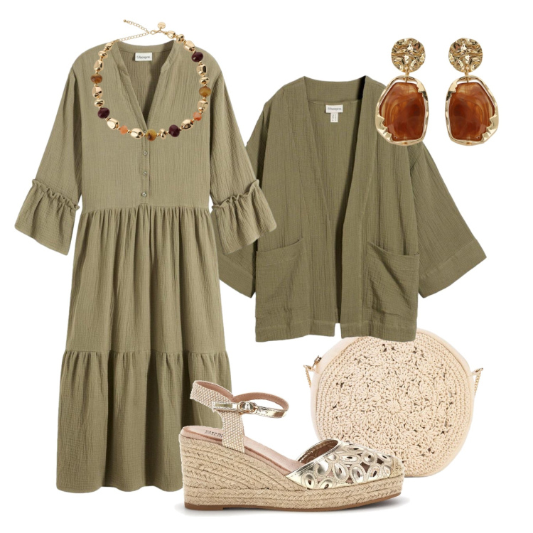 Outfit donna - Fluida boho in mussola. Stile Boho per Tutti i giorni. Abbinamento con vestiti chemisier, borse a tracolla, kimono, orecchini, collane, zeppe.