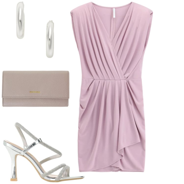 Outfit donna - Abito drappeggiato. Stile Chic per Cerimonia. Abbinamento con portafogli, vestiti asimmetrici, sandali col tacco, orecchini.