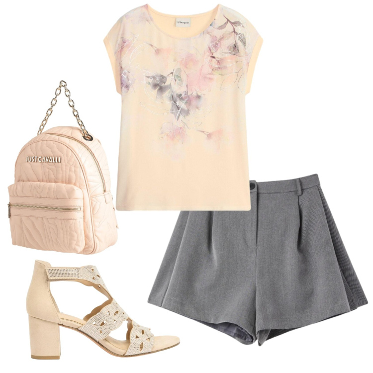 Outfit donna - Total look #2401447. Stile Basic per Tutti i giorni. Abbinamento con zaini, sandali col tacco, t-shirt, shorts.