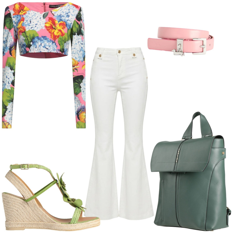 Outfit donna - Top fiorato per il pranzo. Stile Trendy per Tutti i giorni. Abbinamento con top, espadrillas, zaini, pantaloni chino, cinture.