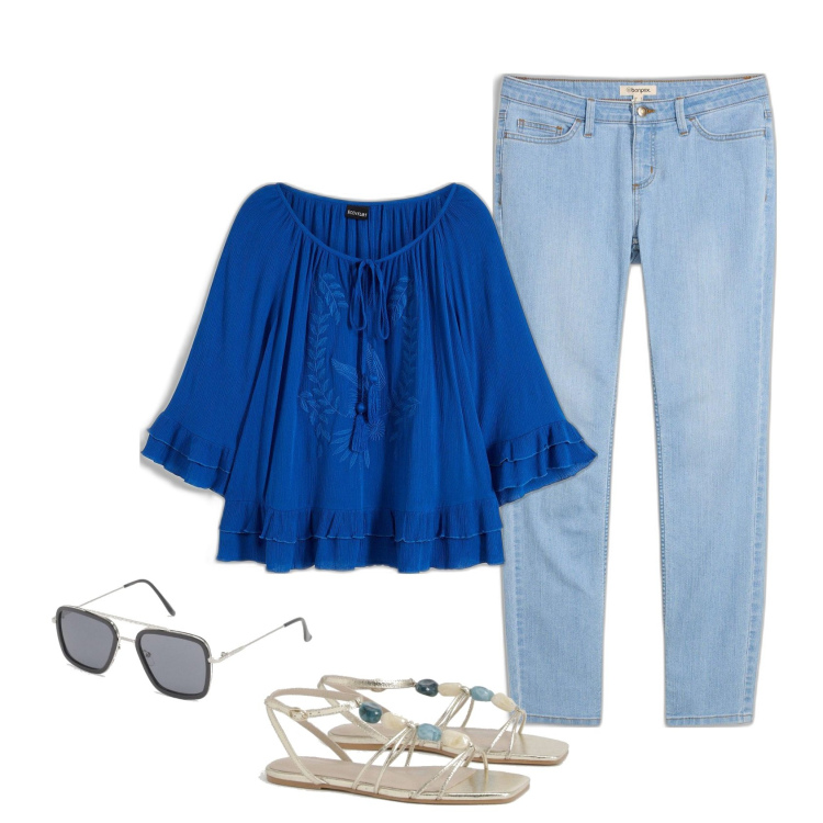 Outfit femme - Tunique bleue. Style Boho pour Tous les jours. Assortir avec tuniques, jean skinny, sandales, lunettes de soleil.