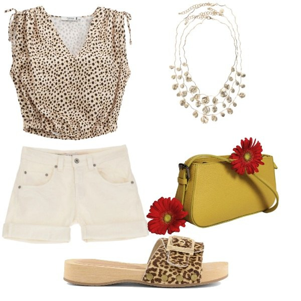 Outfit donna - Total look #2416100. Stile Trendy per Serata fuori. Abbinamento con shorts, top, borse a spalla, collane, ciabatte.
