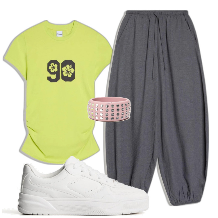 Outfit mujer - Casual chic #7973. Estilo Casual chic para Todos los días. Combinación con sneakers, pantalones, pulseras, camiseta.