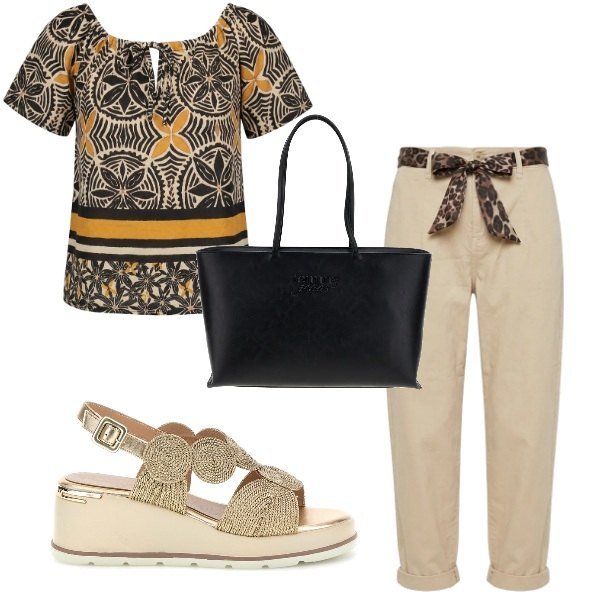 Outfit donna - Colori e stampe naturali. Stile Casual chic per Tutti i giorni. Abbinamento con pantaloni, bluse, sandali col tacco, borse a spalla.