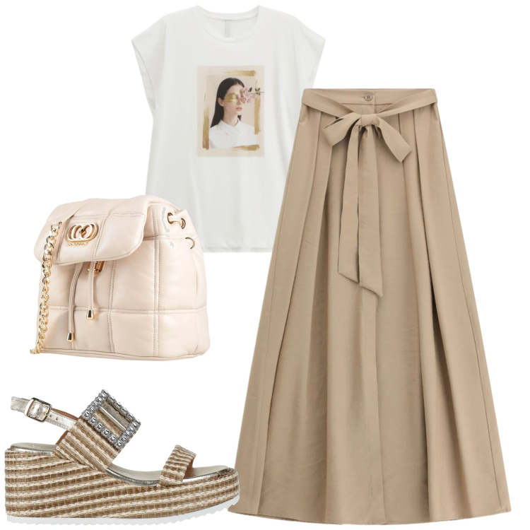 Outfit donna - City. Stile Urban per Tutti i giorni. Abbinamento con valigie, sandali in pelle, t-shirt, gonne lunghe.