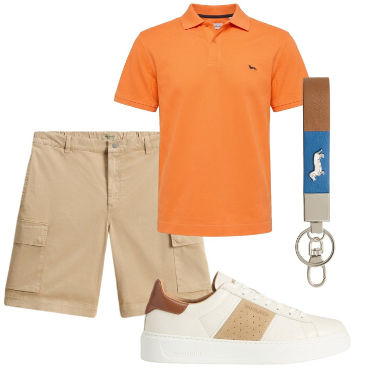 Outfit uomo - Total look #2424875. Stile Trendy per Tutti i giorni. Abbinamento con portachiavi, polo, pantaloni corti, sneakers.