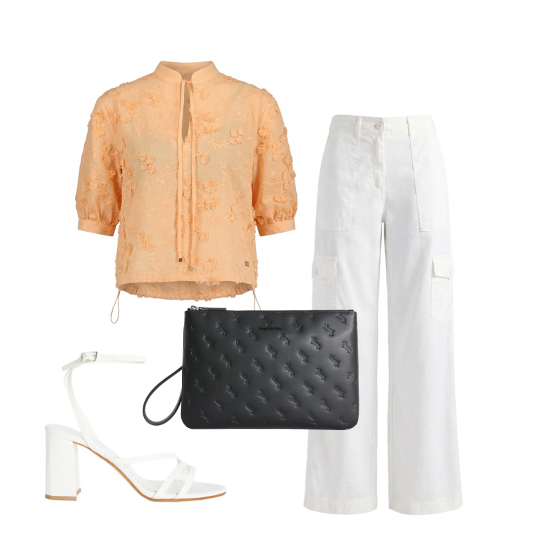 Outfit donna - Luglio. Stile Chic per Tutti i giorni. Abbinamento con sandali in pelle, anelli, pantaloni cargo, bluse.