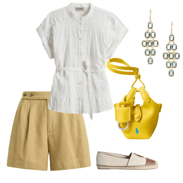 Outfit donna - Lungo mare. per Mare. Abbinamento con espadrillas, bluse, orecchini, portachiavi, minigonne.