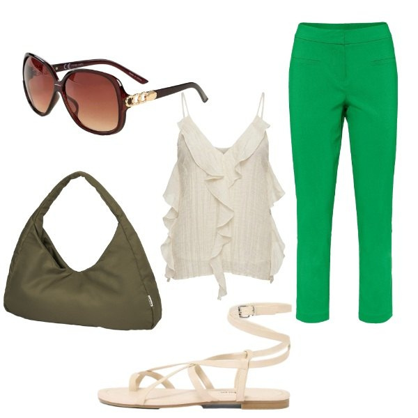 Outfit donna - Total look #2438025. Stile Casual per Tutti i giorni. Abbinamento con pantaloni, sandali, occhiali da sole, canottiere, borse a spalla.