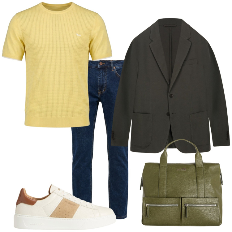 Outfit uomo - Total look #2438331. Stile Trendy per Tutti i giorni. Abbinamento con pantaloni, borse sportive, t-shirt, sneakers, giacche.