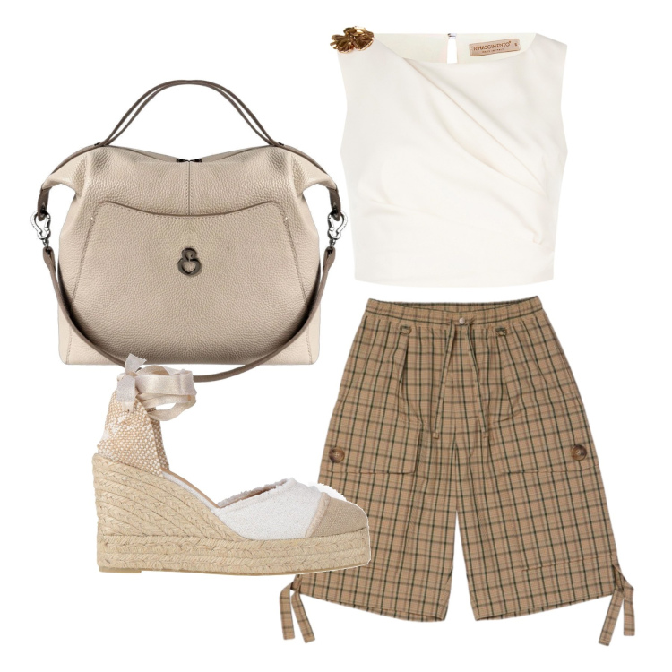 Outfit donna - Luglio. Stile Casual chic per Tutti i giorni. Abbinamento con espadrillas, borse a mano, bermuda, top.