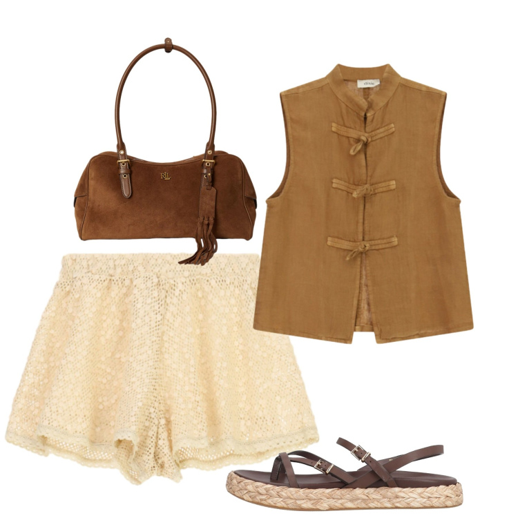 Outfit donna - Agosto. Stile Chic per Tutti i giorni. Abbinamento con infradito, top, shorts, borse a spalla.
