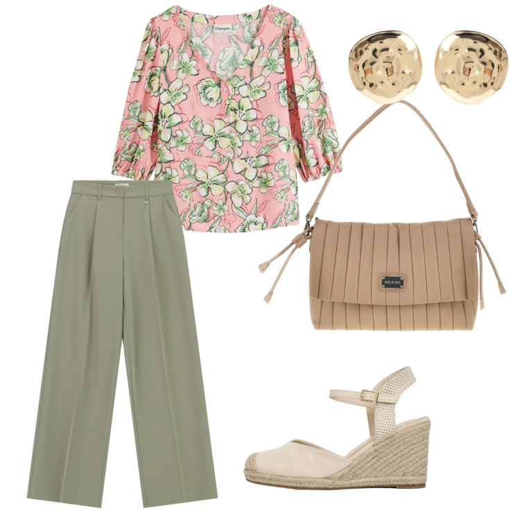 Outfit donna - La blusa a fiori. per Tutti i giorni. Abbinamento con bluse, zeppe, pantaloni a palazzo, orecchini, pochette.
