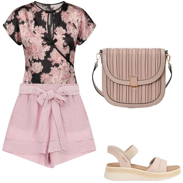 Outfit donna - Total look #2447250. Stile Romantica per Tutti i giorni. Abbinamento con sandali, shorts, borse a tracolla, top.