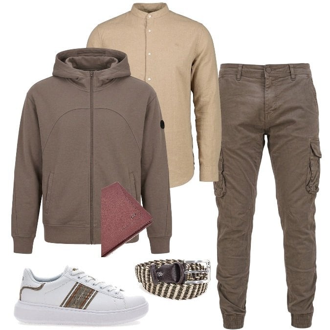 Outfit uomo - L\'ibrido Smart Versatile. Stile Urban per Tutti i giorni. Abbinamento con cinture, sneakers, pantaloni cargo, felpe con cappuccio, portafogli, camicie.