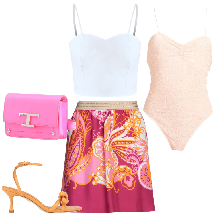 Outfit donna - Passeggiata. Stile Chic per Tutti i giorni. Abbinamento con body, minigonne, marsupi, sandali in pelle, top.