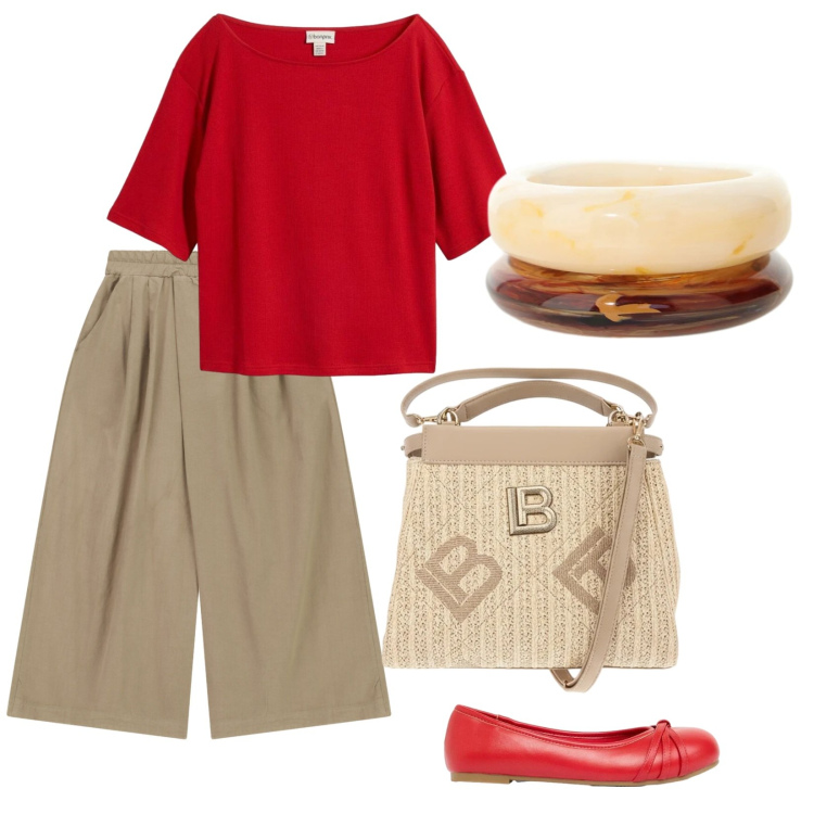 Outfit donna - Ferragosto con amici. per Mare. Abbinamento con ballerine, t-shirt, pantaloni a palazzo, braccialetti, borse a tracolla.