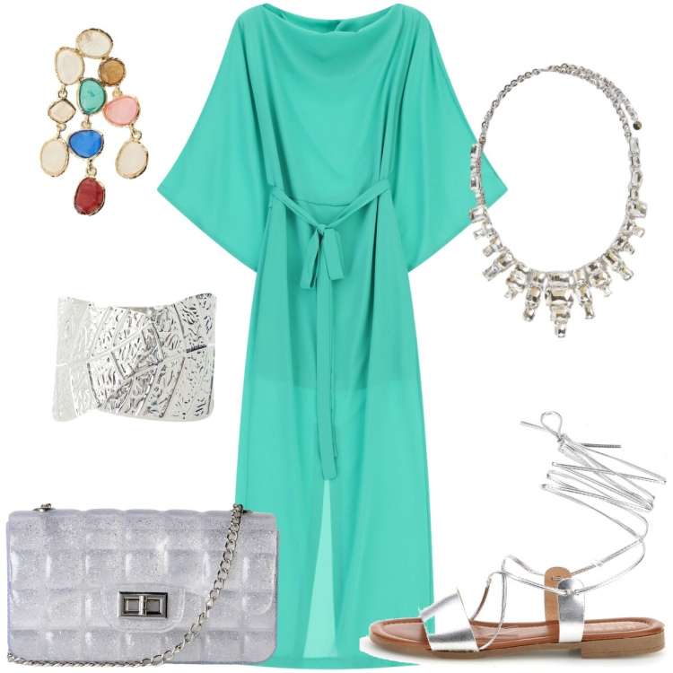 Outfit donna - Aperitivo con stile. Stile Casual chic per Tutti i giorni. Abbinamento con vestiti lunghi, braccialetti, orecchini, borse a tracolla, collane, sandali alla schiava.