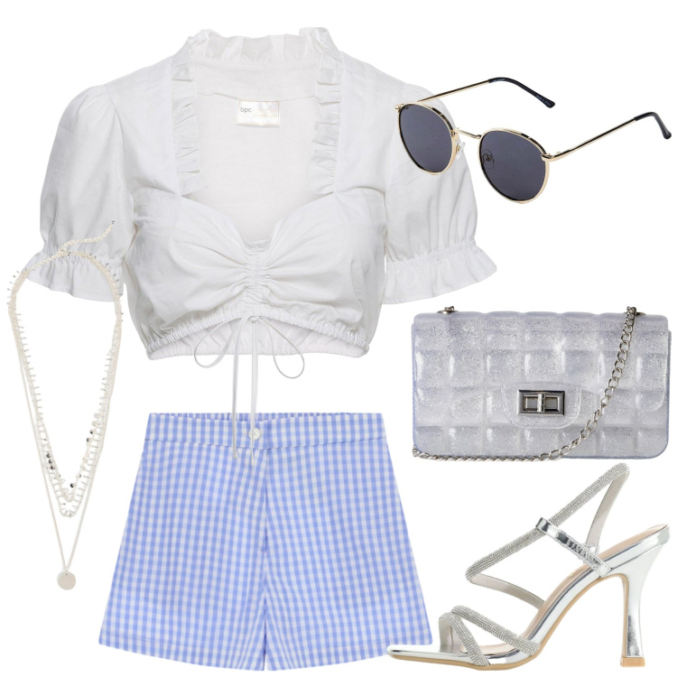 Outfit donna - Total look #2456818. Stile Casual chic per Tutti i giorni. Abbinamento con occhiali da sole, collane, top, shorts, sandali col tacco, borse a tracolla.