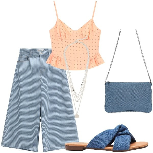 Outfit donna - Serata tra amici. Stile Casual chic per Serata fuori. Abbinamento con collane, ciabatte, top, borse a tracolla, jeans.