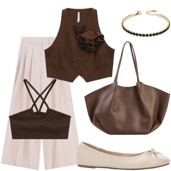 Outfit donna - Compleanno in villa. Stile Casual chic per Serata fuori. Abbinamento con shopping bag, ballerine, braccialetti, gilet, top, pantaloni a palazzo.