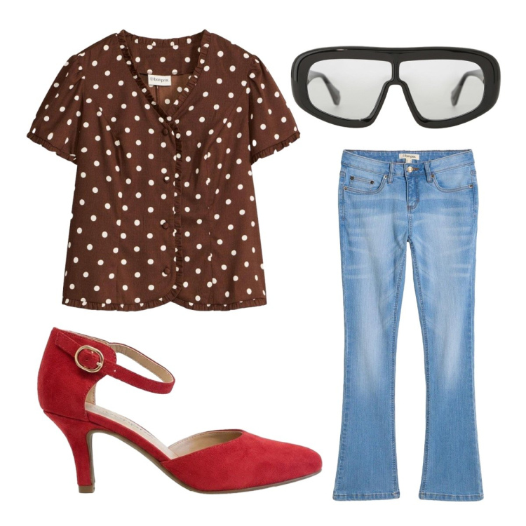 Outfit donna - Agosto. Stile Vintage retrò per Tutti i giorni. Abbinamento con décolleté, camicie a manica corta, jeans bootcut, occhiali da sole.