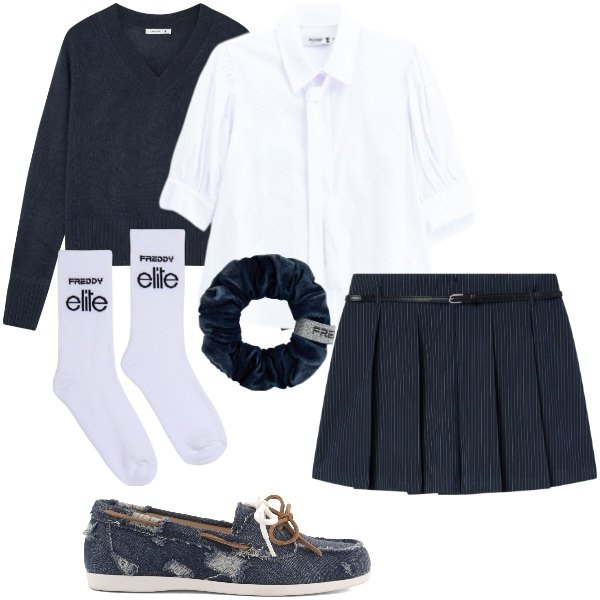 Outfit donna - ack to School: Preppy Chic & Denim Detai. Stile Casual chic per Scuola/Università. Abbinamento con minigonne, maglieria, camicie, calzini, accessori per capelli, mocassini.
