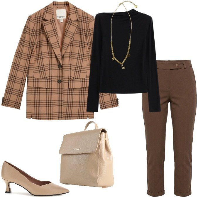 Outfit donna - Dark Academia - Ufficio. Stile Vintage retrò per Ufficio. Abbinamento con zaini, blazer, top, ciondoli, pantaloni, décolleté.
