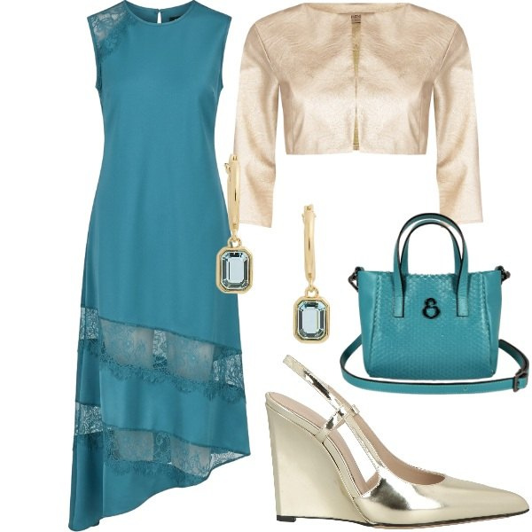 Outfit donna - Accessori oro per la cerimonia. Stile Chic per Cerimonia. Abbinamento con décolleté, vestiti asimmetrici, bolero, borse a mano, orecchini.