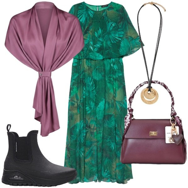 Outfit donna - Rientro elegante. Stile Glamour per Serata fuori. Abbinamento con stivali di gomma, stole, borse a mano, vestiti lunghi, ciondoli.