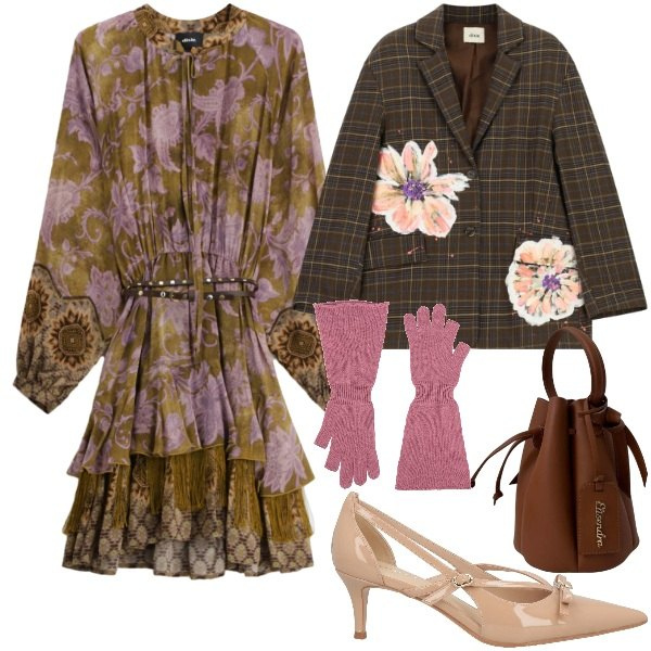 Outfit donna - Colori autunnali. Stile Trendy per Tutti i giorni. Abbinamento con décolleté, guanti, vestiti corti, blazer, borse a secchiello.