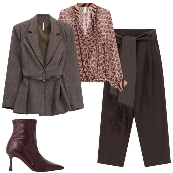 Outfit donna - Blusa per la riunione. Stile Glamour per Ufficio. Abbinamento con bluse, blazer, pantaloni a palazzo, stivaletti.