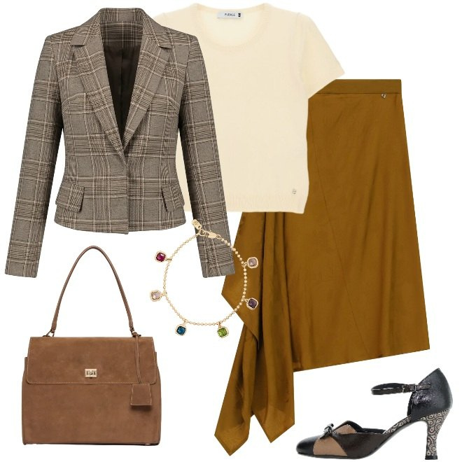 Outfit donna - Scarpa bicolore. Stile Trendy per Tutti i giorni. Abbinamento con top, gonne longuette, décolleté, borse a mano, braccialetti, blazer.