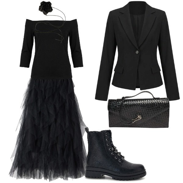 Outfit donna - Total look #2500456. Stile Rock per Serata fuori. Abbinamento con t-shirt, collane, blazer, clutch, gonne lunghe, anfibi.