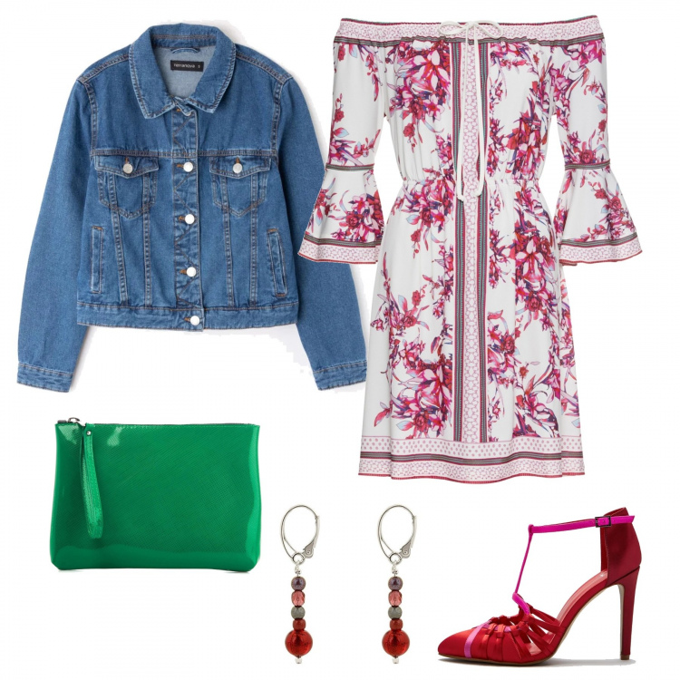 Outfit donna - Serata estiva. Stile Trendy per Serata fuori. Abbinamento con costumi interi, giacca in denim blu, sandali con cinturino contrasto rosso, orecchini pendenti in con murano rosso, borsa a mano verde.