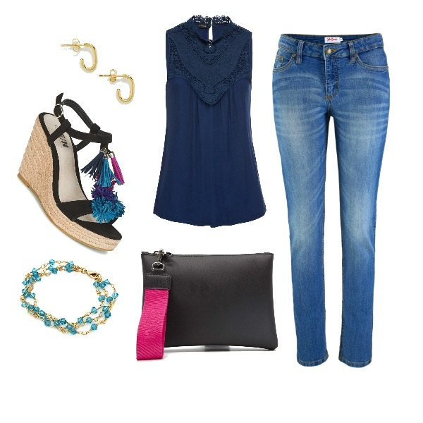 Outfit donna - Laura cabrera pisano 31-3-4\'19. Abbinamento con jeans skinny, top, sandali nero, pochette con cinturino animalier oro, braccialetto oro, orecchini forma ovale in denim argento e oro.