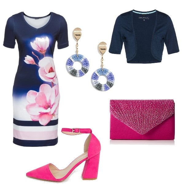 Outfit donna - Il tubino per ogni occasione. Stile Bon Ton per Cerimonia. Abbinamento con blazer, vestito con stampa e scollo stretto elasticizzato blu, scarpe con stampa a punta rosa, shopping bag a bottone taglia unica rosa, orecchini.