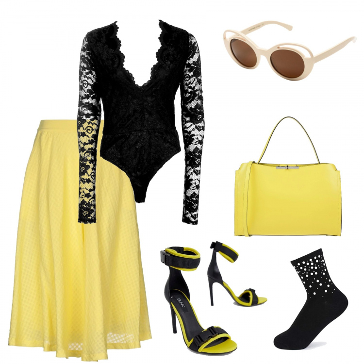 Outfit donna - Ispirazione Prada. Stile Trendy per Serata fuori. Abbinamento con gonna longuette a trapezio interno foderato jacquard, borsa a mano con manico taglia media a scatto interno foderato tinta unita, occhiali da sole lenti colorate effetto acetato montatura in plastica, body con pizzo a maniche lunghe, sandali sport con tacco spillo collo aperto, calzini con strass e perle con polsini nero.